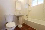 Photo - 913 W 19th St Unit B