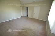 Photo - 20300 Vanowen St House