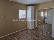 Photo - 337 E 17th St