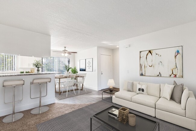 Photo - Woodglen Apartments