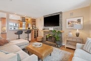 Photo - 427 Manhattan Ave Townhome