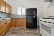 Photo - 635 W 53rd St Apartments Unit 1 . 2