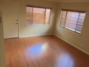 Photo - 411 Douglas St Unit #2