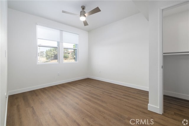 Photo - 4933 N River Rd