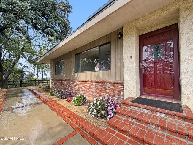 Photo - 2485 E Hillcrest Dr