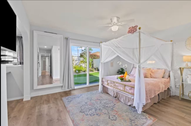 Photo - 6099 Scripps St