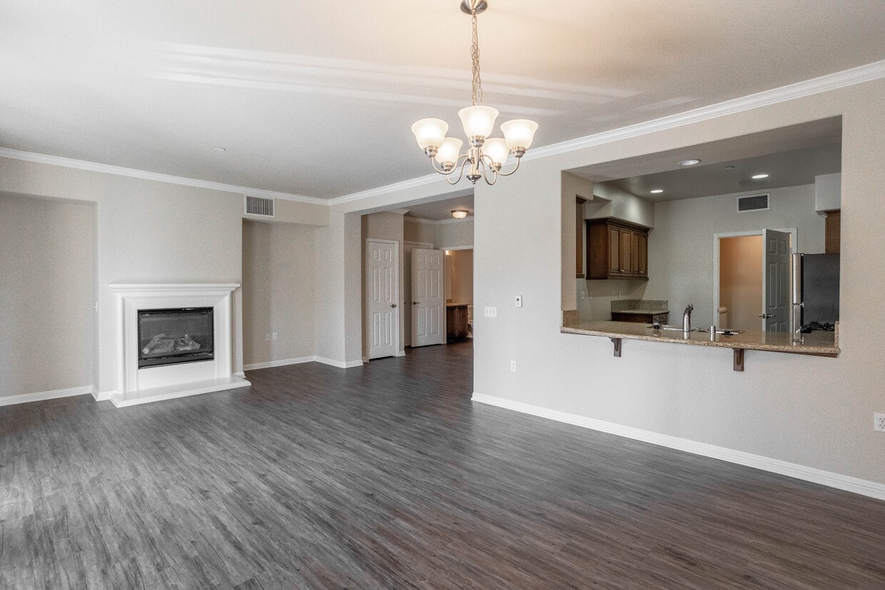 3D Tour - Raincross Promenade Apartments