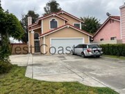 Photo - ***COMING SOON*** Spacious 4 bedroom 2.5 B... House