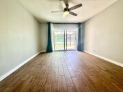Photo - Beautiful 3 Bedroom Townhome near Mission ...