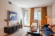 1BR, 1BA - 750SF - Living Room - Norco Valley