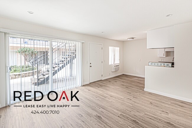 Building Photo - 20414 Cohasset St Unit 19 Rental