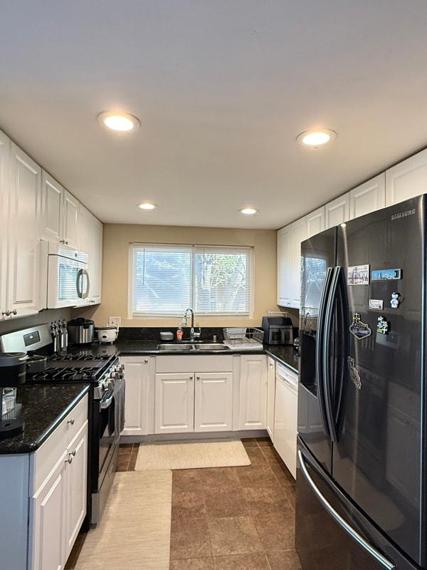 Photo - 9645 St George St