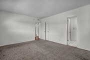 Photo - 248 N Rexford Dr Unit #4