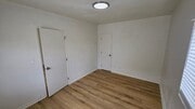 Photo - 465 1/2 N Boylston St Unit 463A
