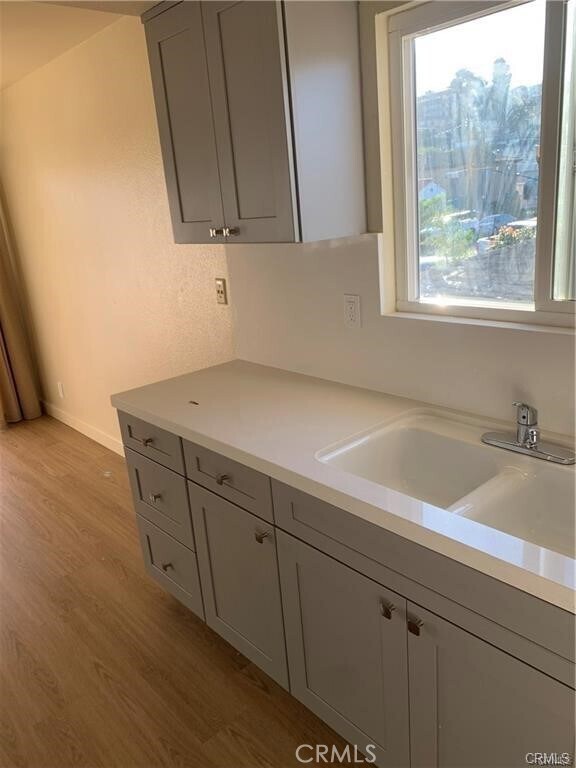 Photo - 634 W 21st St Unit 3