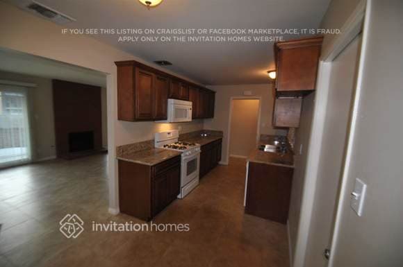 Photo - 2994 Kathleen St