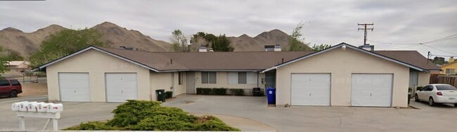 Building Photo - 20120 Serrano Rd Unit 3