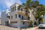 Photo - 331 11th St Townhome