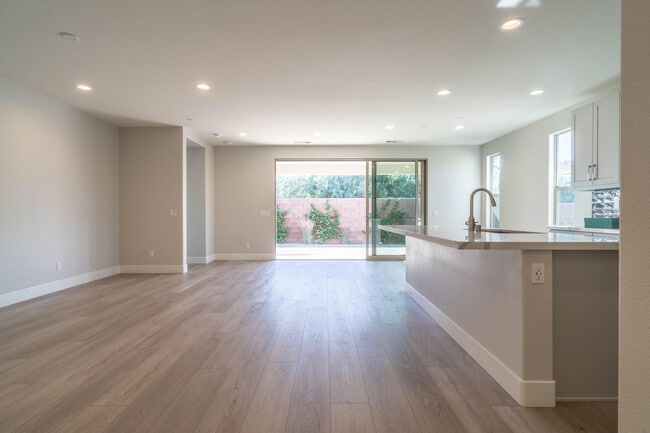 Photo - 51580 Whiptail Dr