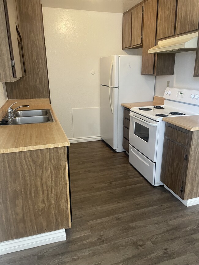 Building Photo - 4568 Georgia St Unit #3