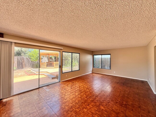 Photo - Fabulous 4 bedroom 2 1/2 Bath Home!