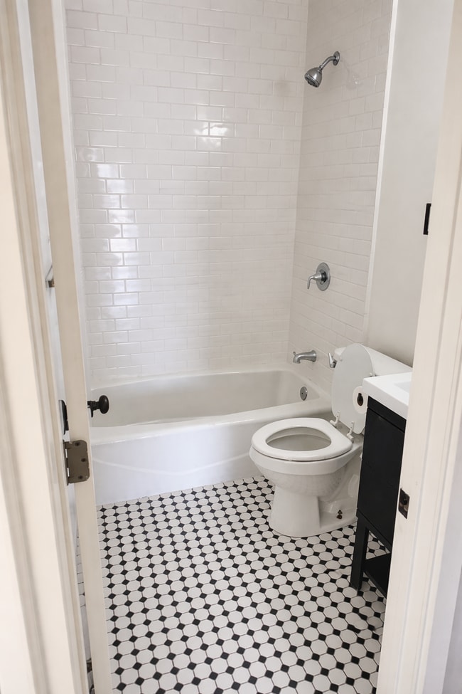 Photo - 4637 Marine Ave