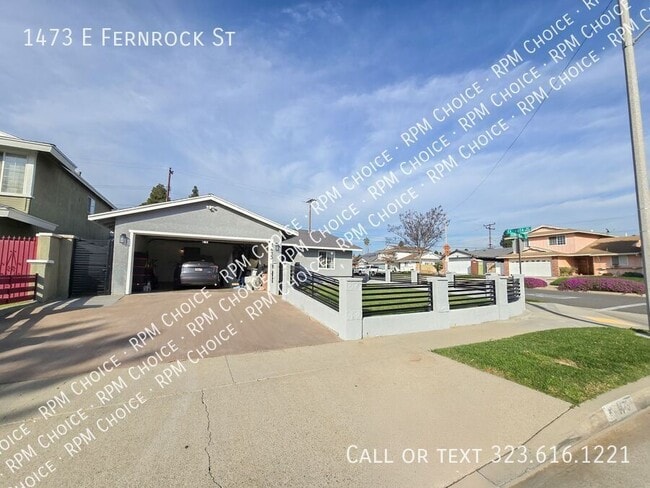 Building Photo - 1473 E Fernrock St