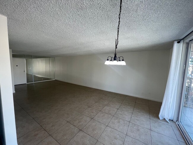 Photo - 2 Bedroom 2 Bath Spacious Condo For Rent in Long Beach Comes with Assigned Garage Space !