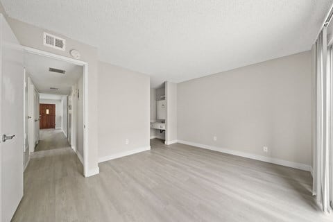 Photo - 918 S. Webster Ave.