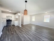 Photo - 215 N Spruce Ave