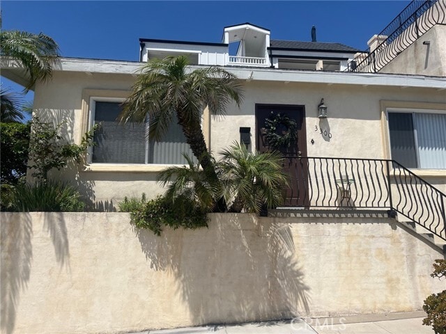 Photo - 3300 Seaview Ave Condo