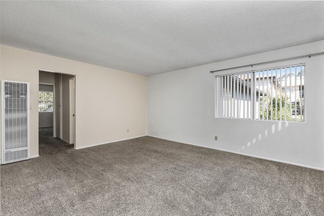 Photo - Move-in Ready Condo! Unit 2179 VIA ROBLES
