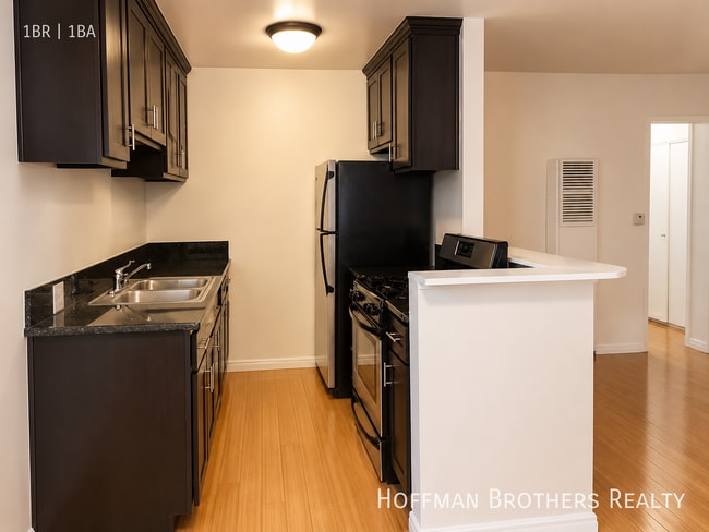 Photo - 12811 Caswell Ave Unit 3