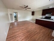Photo - 1629 Talmadge St Apartments