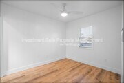 Photo - 3071 Hawthorn St Townhome