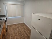 Photo - 4210-4216 Division Street Unit 4214
