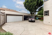 Photo - 235 S Orange Dr House