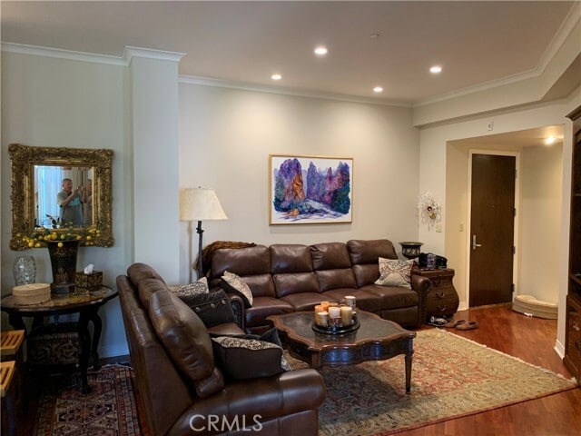 Building Photo - 655 India St Unit 206