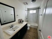 Photo - 601 W 84th St