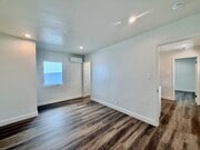 Photo - 501 S Gaylord Dr