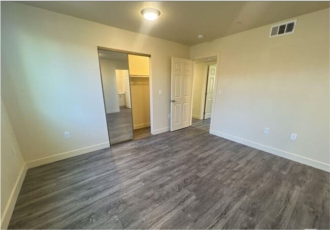 Photo - 71(439) Unit 71(439)