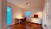 Photo - 645 Thalia St