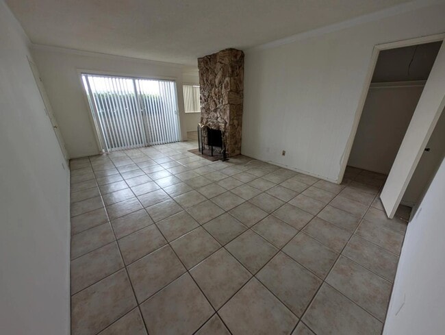 Photo - 12235 Pacific Ave Unit 104