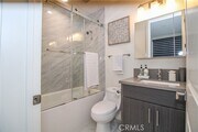 Photo - 15 S Chapel Ave Townhome
