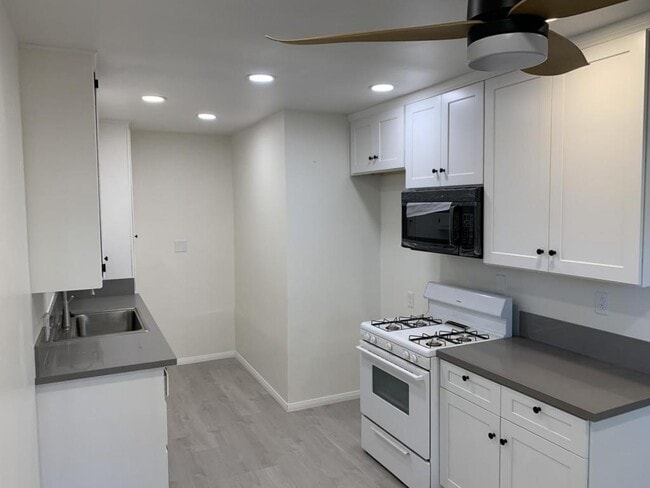 Photo - 13834 Christine Dr