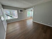 Photo - The Heights at Signal Hill Apartments