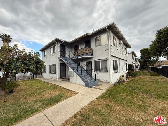 Building Photo - 7932 Brimfield Ave Rental