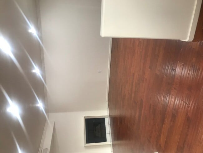 Photo - 13022 Riverside Dr