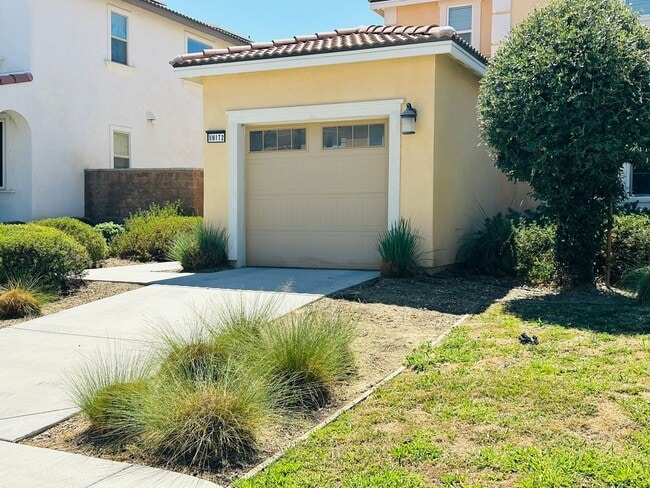 Building Photo - 10964 Roble St Unit 10964 Roble St #2