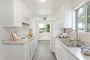 Photo - Oakleaf Apartments